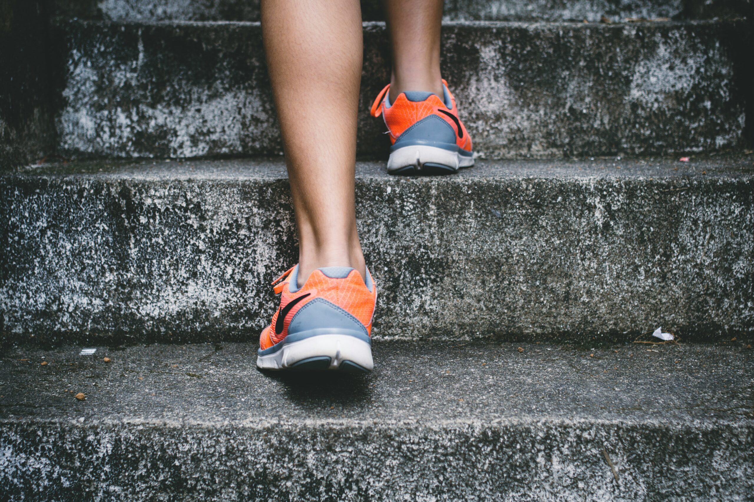 Read more about the article THE ORGANIZATIONAL HEALTH BENEFITS OF IN HOUSE EFFORTS AND INITIATIVES