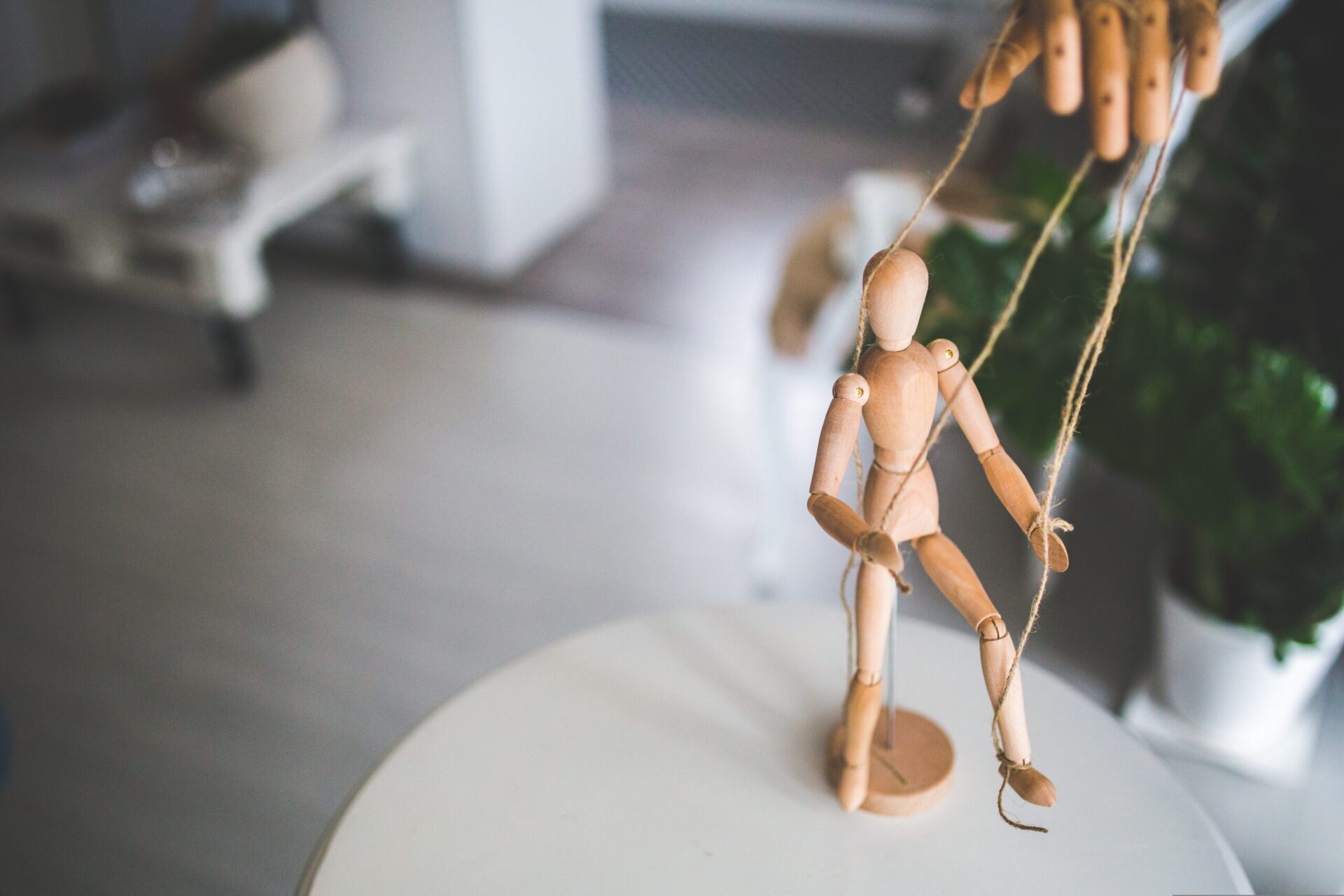 You are currently viewing MICRO-MANAGING OR CHECK-LISTING? From the soft and subtle corner